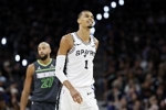 NBA季后赛场均盖帽榜：文班4.4次断档第1 大梦第2 邓肯鲨鱼入围
